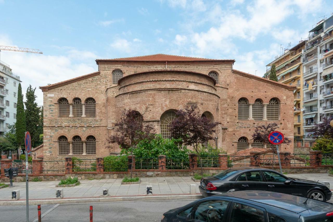 Brand-New Modern Flat In Heart Of City Thessaloniki Exterior photo